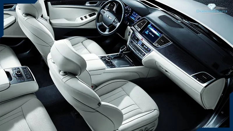 عکس از داخل خودرو جنسیس کوپه