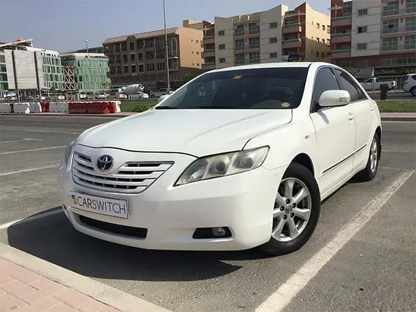 تصویری از تویوتا کمری